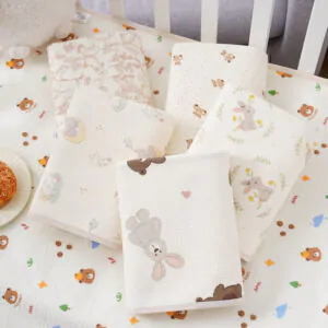 Waterproof Baby Mattress Pad - 3-Layer Breathable Crib Mattress Protector Washable Newborn Changing Pad 70x90cm